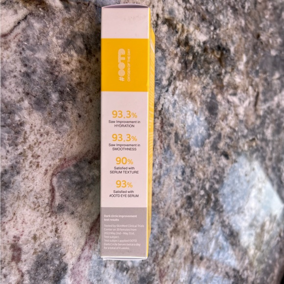 OOTD EVE VEGAN DARK CIRCLE EYE SERUM -VITAMIN C - Picture 8 of 16